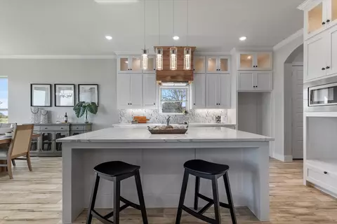 1585 Fm-1752, Savoy, TX 75479