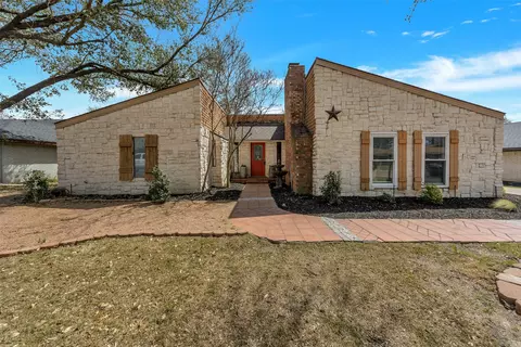 1510 Clover Hill Rd, Mansfield, TX 76063