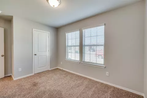 Bedroom - 101 Samuel St, Denton, TX 76207 photo 4 of 9