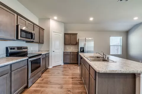 Kitchen - 101 Samuel St, Denton, TX 76207 photo 2 of 4