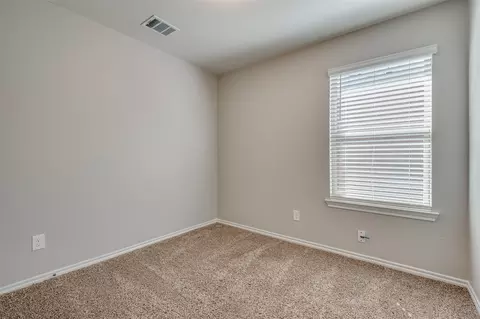 Bedroom - 101 Samuel St, Denton, TX 76207 photo 5 of 9