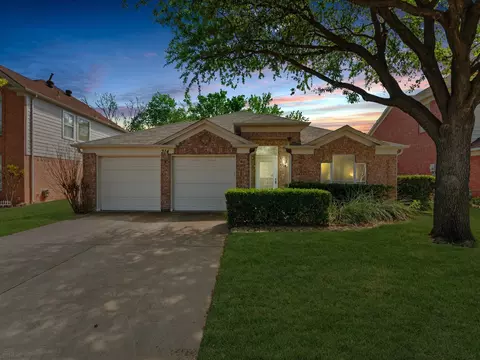 314 Branch Bnd, Euless, TX 76039