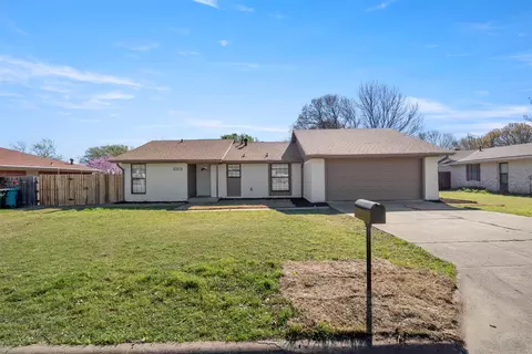 3213 Northpoint Rd, Sherman, TX 75090