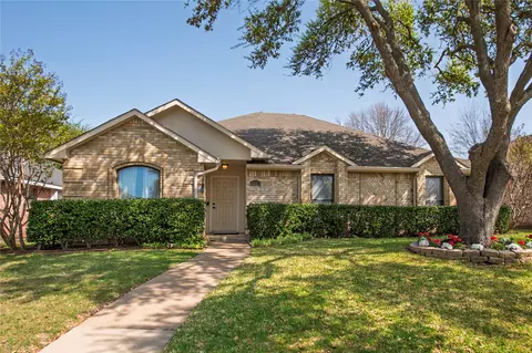 1931 Lavaca Trl, Carrollton, TX 75010