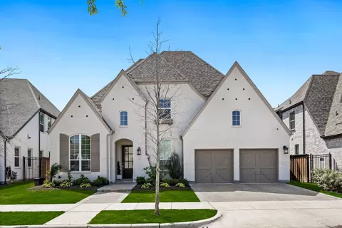 1782 Coopers Hawk Dr, Arlington, TX 76005