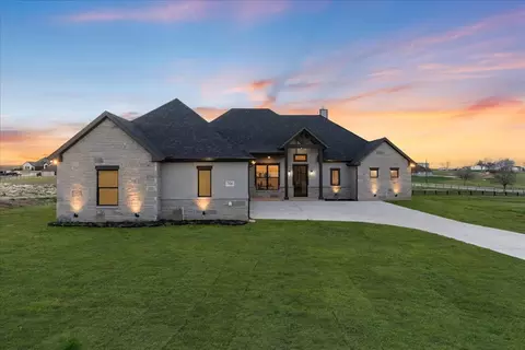 706 Cactus Creek Ct, Godley, TX 76044