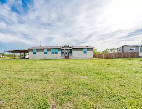 8088 Hill St, Terrell, TX 75160