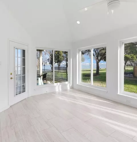 5566 Canada Ct, Rockwall, TX 75032