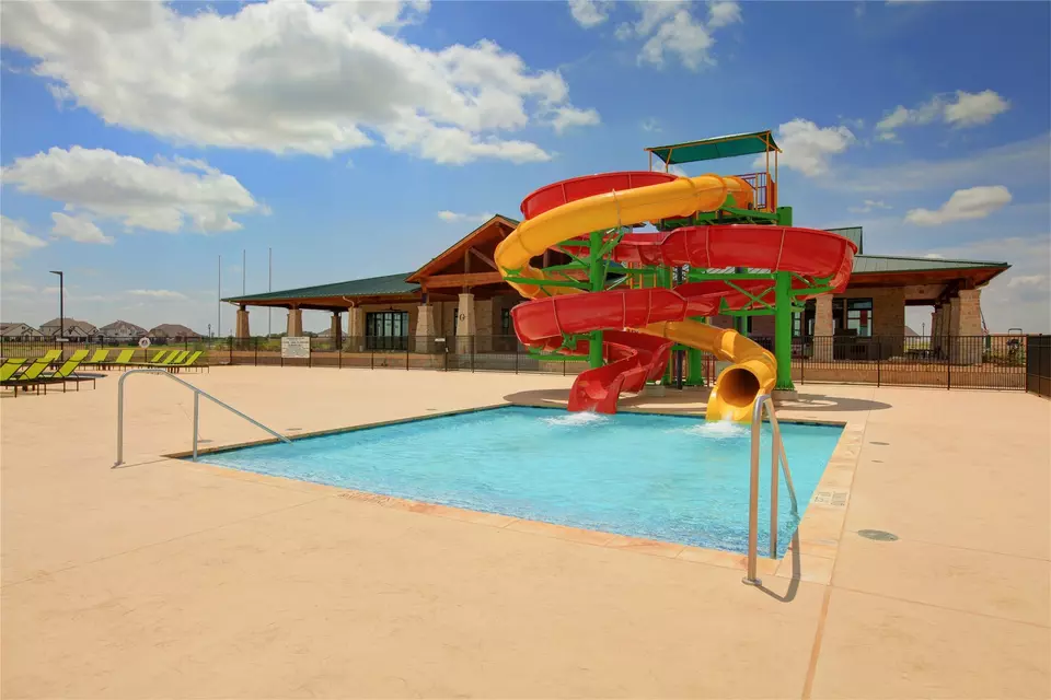 Exterior - 16704 Nicole Dr, Celina, TX 75009 photo 8 of 21