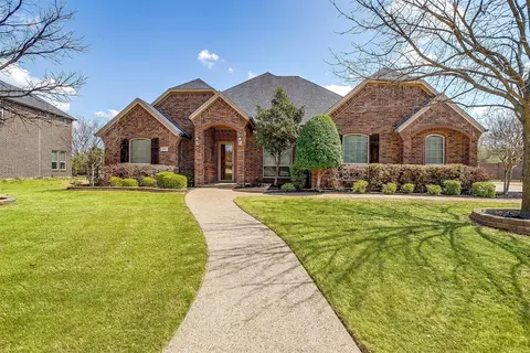 1433 Valley Crest Ct, Burleson, TX 76028