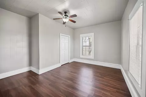 Bedroom - 1449 E Fm 4, Cleburne, TX 76031 photo 3 of 4