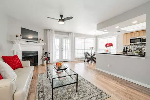 2505 Wedglea Dr #242, Dallas, TX 75211