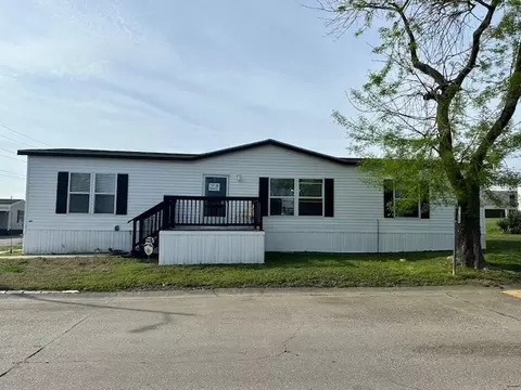 1101 Brazos Ct, Royse City, TX 75189