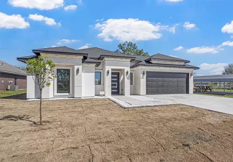 236 Anchor Ln, Gun Barrel City, TX 75156