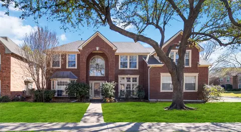 3149 Fox Run Dr, Grapevine, TX 76051