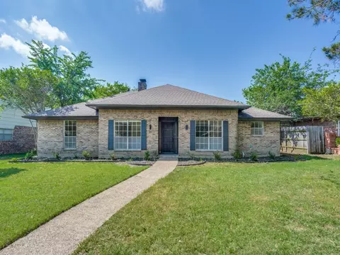 2904 Laurel Ln, Plano, TX 75074