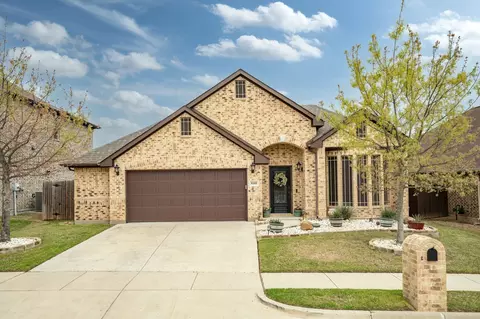 9105 Wichita Ln, Argyle, TX 76226
