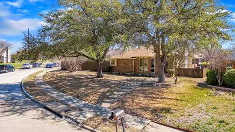 506 N Gaston Dr, Wylie, TX 75098