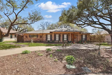 3444 Rockmartin Dr, Farmers Branch, TX 75234