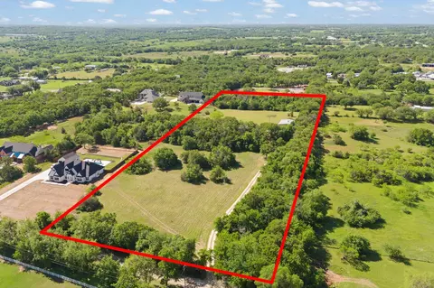 3100 Collins Rd, Burleson, TX 76028