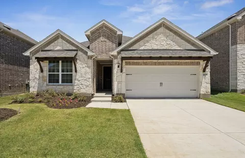 14538 Herschel St, Pilot Point, TX 76258
