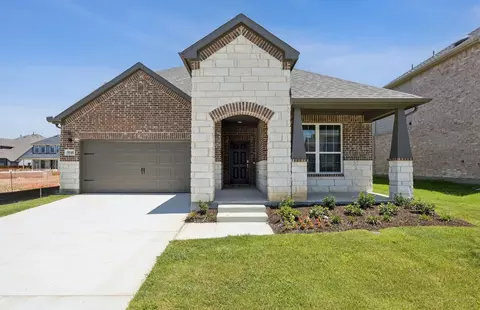 5949 Mayer Ave, Pilot Point, TX 76258