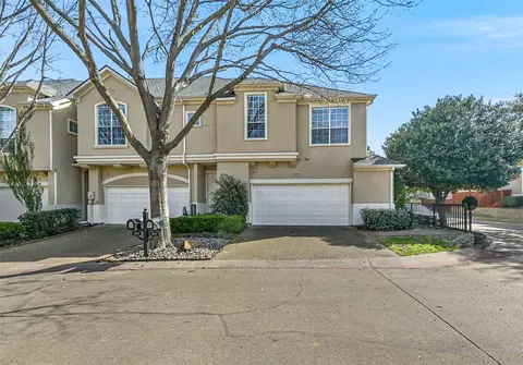 4102 Oberlin Way, Addison, TX 75001