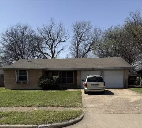 7221 Greenspan Ave, Dallas, TX 75232