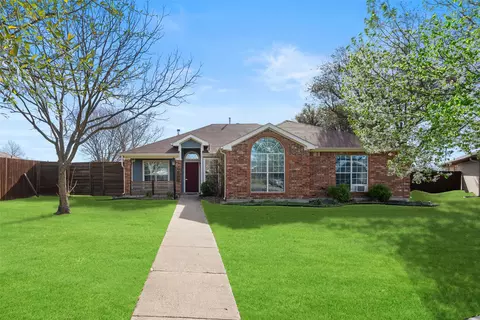 6910 Scott Ct, Sachse, TX 75048