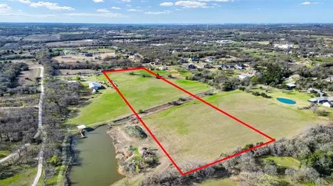3345 Collins Rd, Burleson, TX 76028