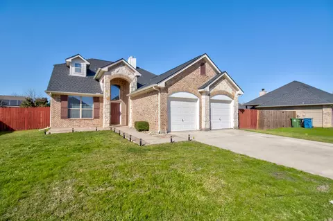 232 Glenview Dr, Aubrey, TX 76227