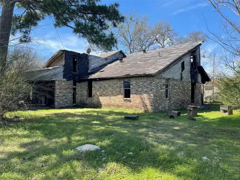 817 Washington St, Teague, TX 75860