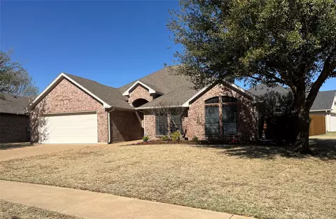 10800 Whitestone Ranch Rd, Benbrook, TX 76126