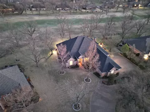 9617 Champions Dr, Granbury, TX 76049