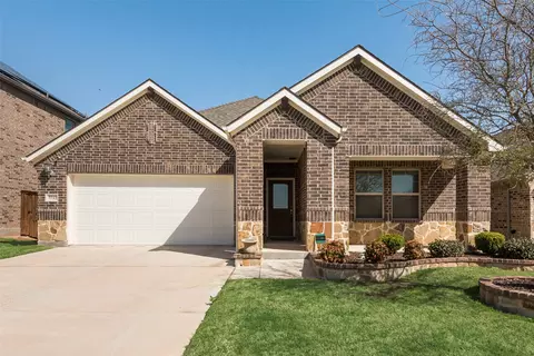 9545 Abington Ave, Fort Worth, TX 76131