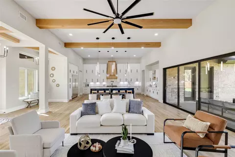1304 Garza Ln, Little Elm, TX 75068