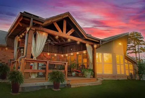 349 Lonestar Ln, Hideaway, TX 75771