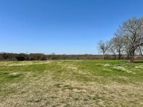 3 467 Ac County Road 4040, Ector, TX 75439