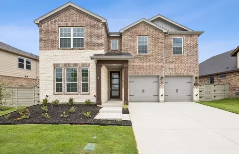8716 Tallwood Ln, Justin, TX 76247
