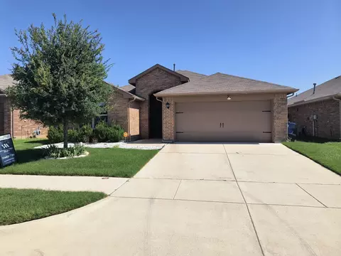 805 Rutherford Dr, Crowley, TX 76036