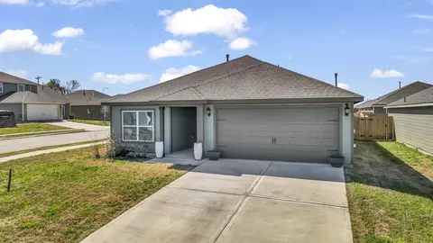 13503 Roosevelt Arch Dr, Ponder, TX 76259