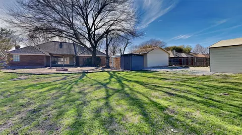 Exterior - 3320 Prancer St, Lancaster, TX 75146 photo 4 of 5