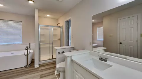Bath - 3320 Prancer St, Lancaster, TX 75146 photo 1 of 5