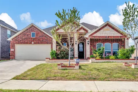 7800 Echo Hill Ln, Denton, TX 76208