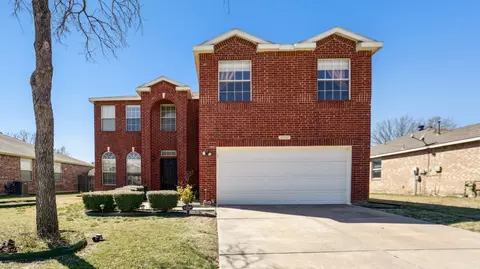 7904 Serenity Way, Denton, TX 76210