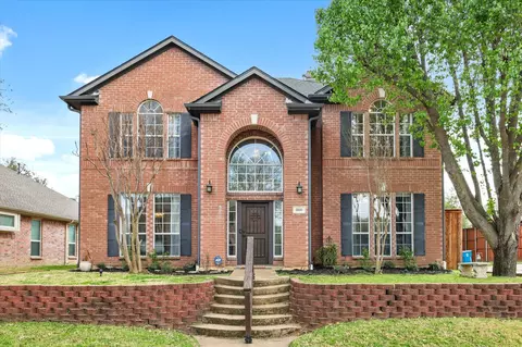 860 Summit Pointe, Lewisville, TX 75077