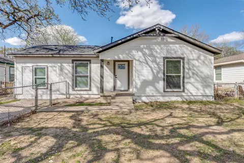 8209 Jacobie Blvd, Dallas, TX 75217