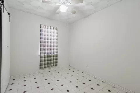 Bedroom - 616 Donley Dr, Euless, TX 76039 photo 3 of 4