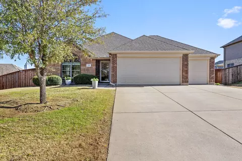 539 Kenilworth Ave, Oak Point, TX 75068