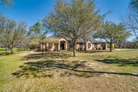 4066 Meadow View Cir, Kaufman, TX 75142
